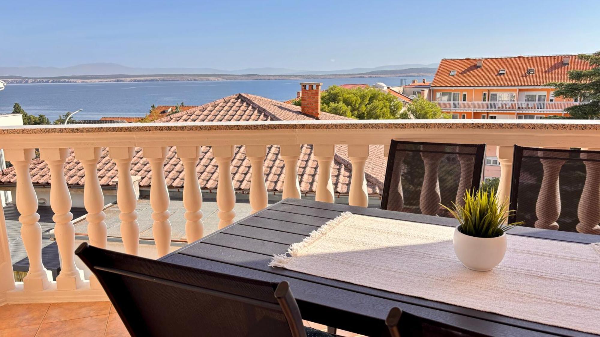 Apartments Villa Maria Crikvenica Bagian luar foto