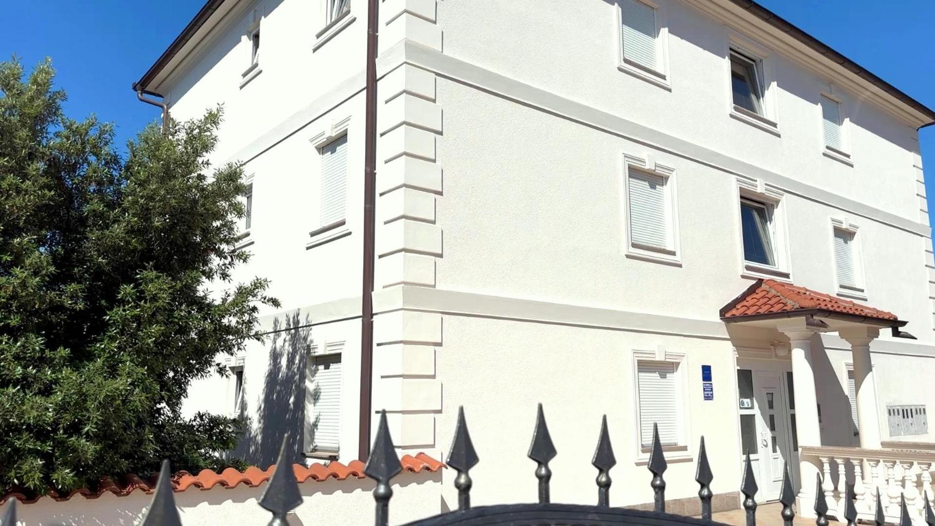 Apartments Villa Maria Crikvenica Bagian luar foto