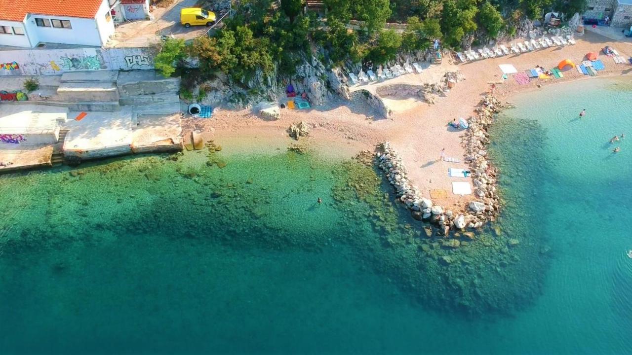 Apartments Villa Maria Crikvenica Bagian luar foto