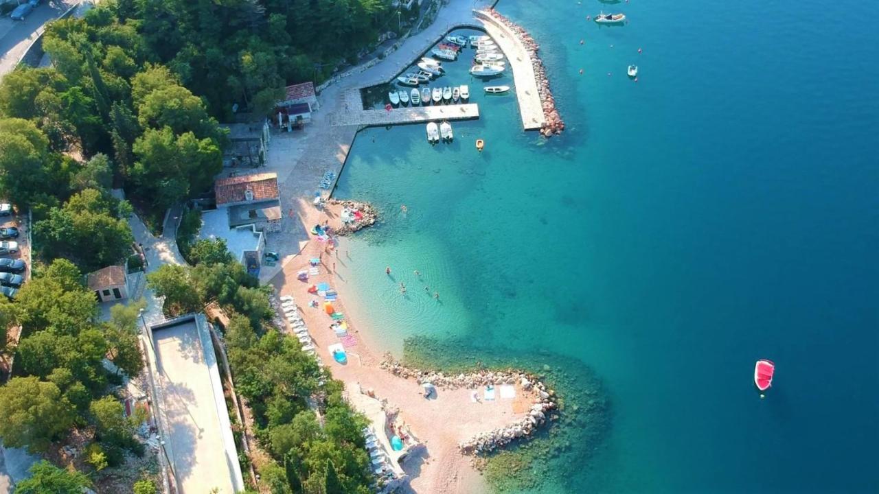 Apartments Villa Maria Crikvenica Bagian luar foto