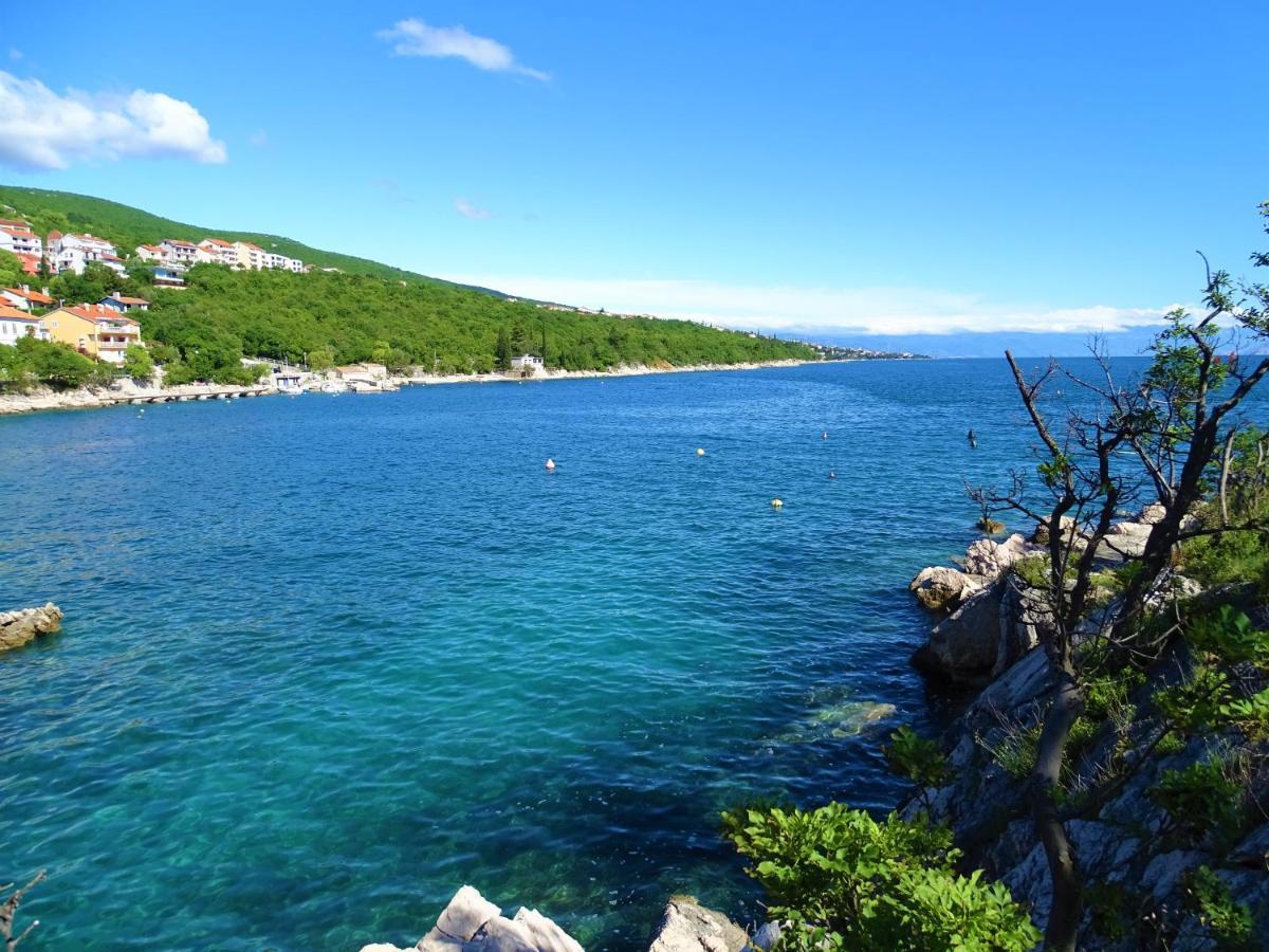 Apartments Villa Maria Crikvenica Bagian luar foto